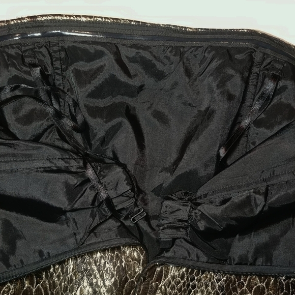 🎈4/$25 Gianni Bini lame feather strapless dress - Picture 7 of 8